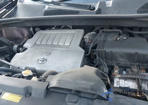 2012 Toyota Highlander Base V6 z USA, uszkodzony, nr VIN 5TDBK3EH1CS110964